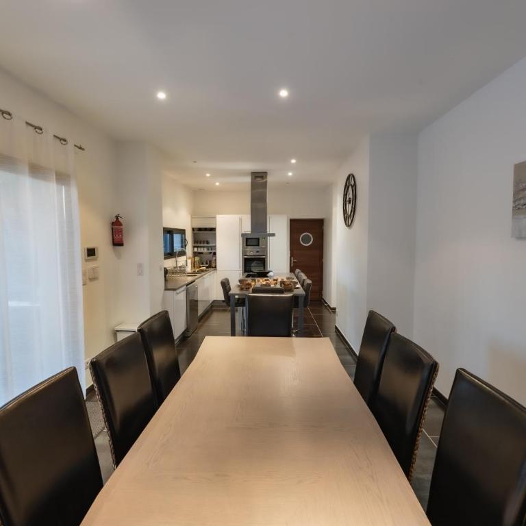 La Villa du Triangle - Villa avec Piscine Privée - 11
