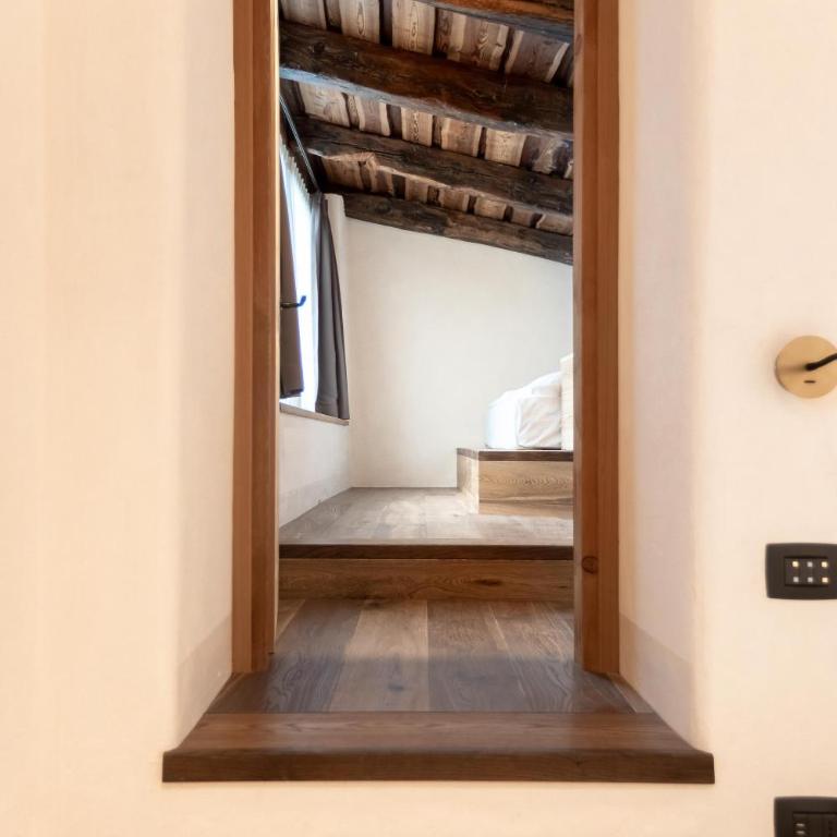Curt di Clement Eco Mobility Hotel - Suite with Mountain View - 1