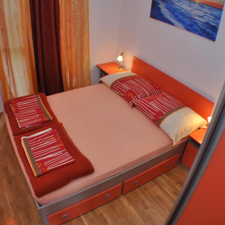 Belvedere Apartments - One-Bedroom Apartment with Balcony and Sea View - 39