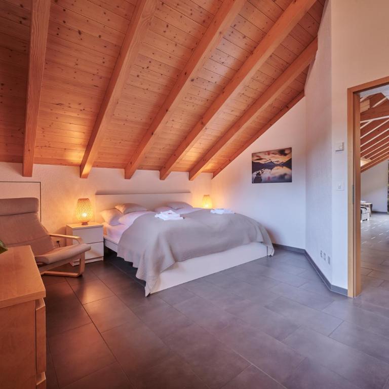 Apartment Staubbach, Best views, Spacious, Family friendly - Apartment mit 3 Schlafzimmern - 5