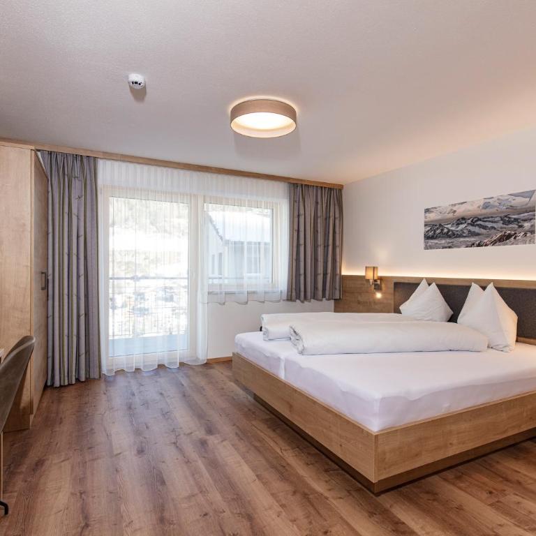 Apart Alpenjuwel Sölden - Apartment mit Blick auf die Berge - 2