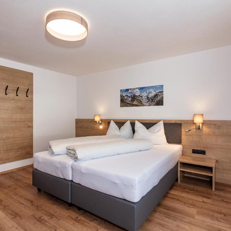 Apart Alpenjuwel Sölden - Apartment mit Blick auf die Berge - 12