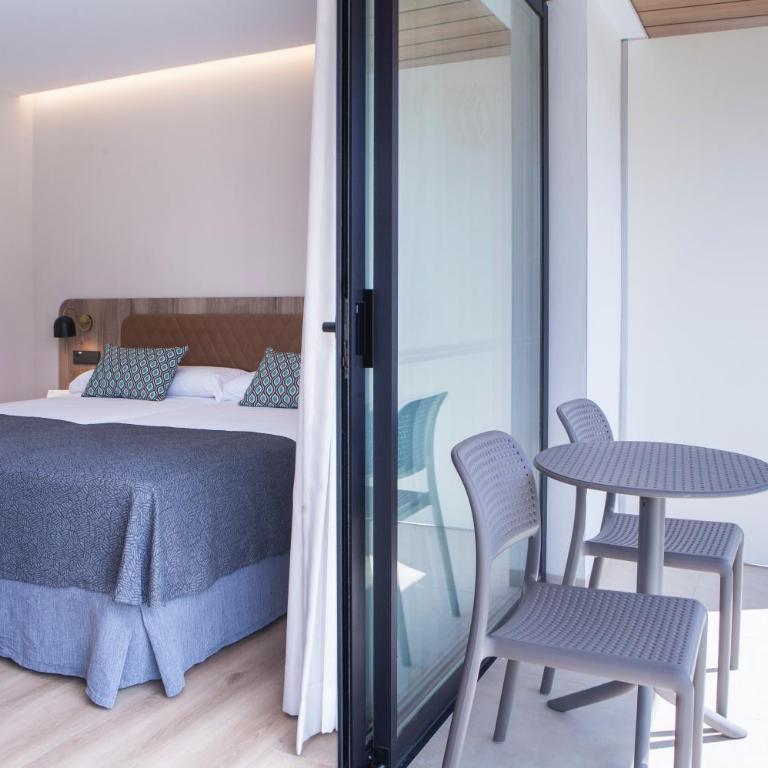 Hotel Presidente 4 sup - Suite Junior con balcón - 2
