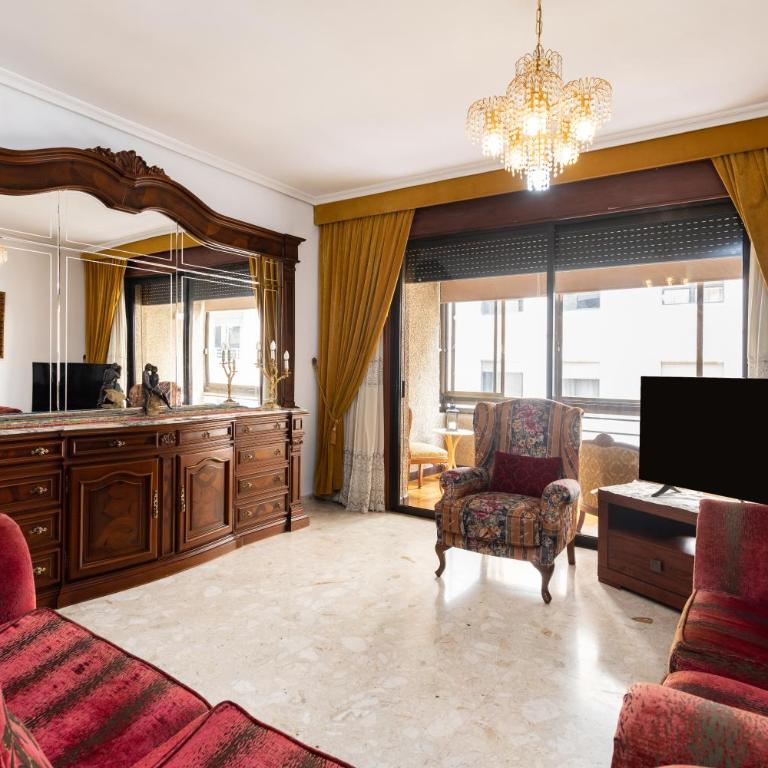 Home2Book Spacious Classic Design Apto SC Center - Apartamento - 1