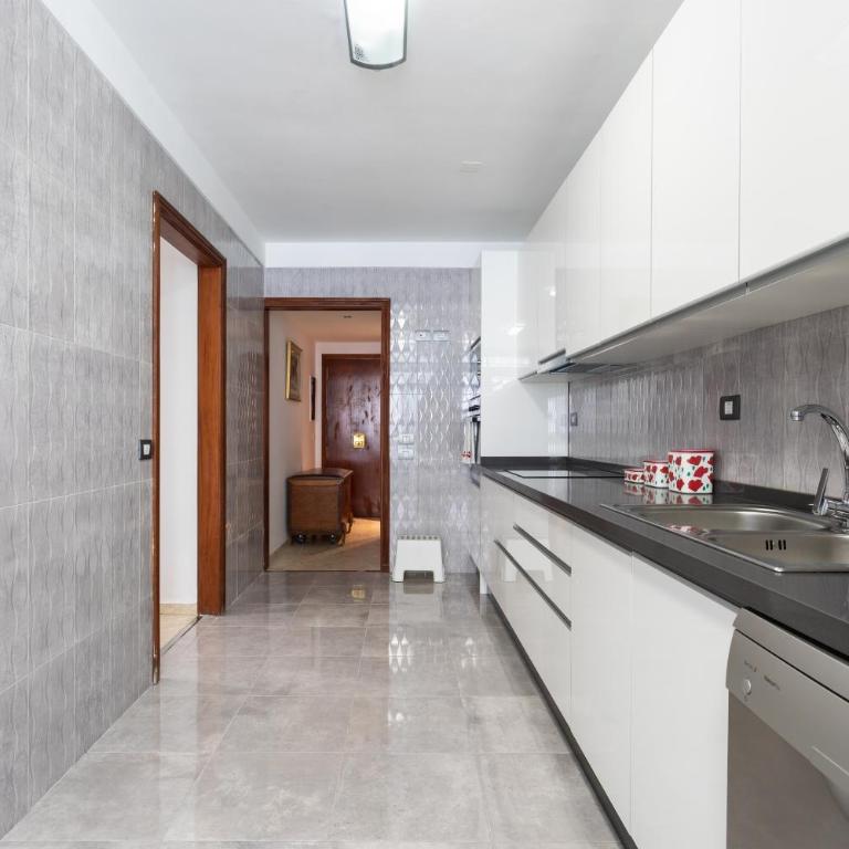 Home2Book Spacious Classic Design Apto SC Center - Apartamento - 7