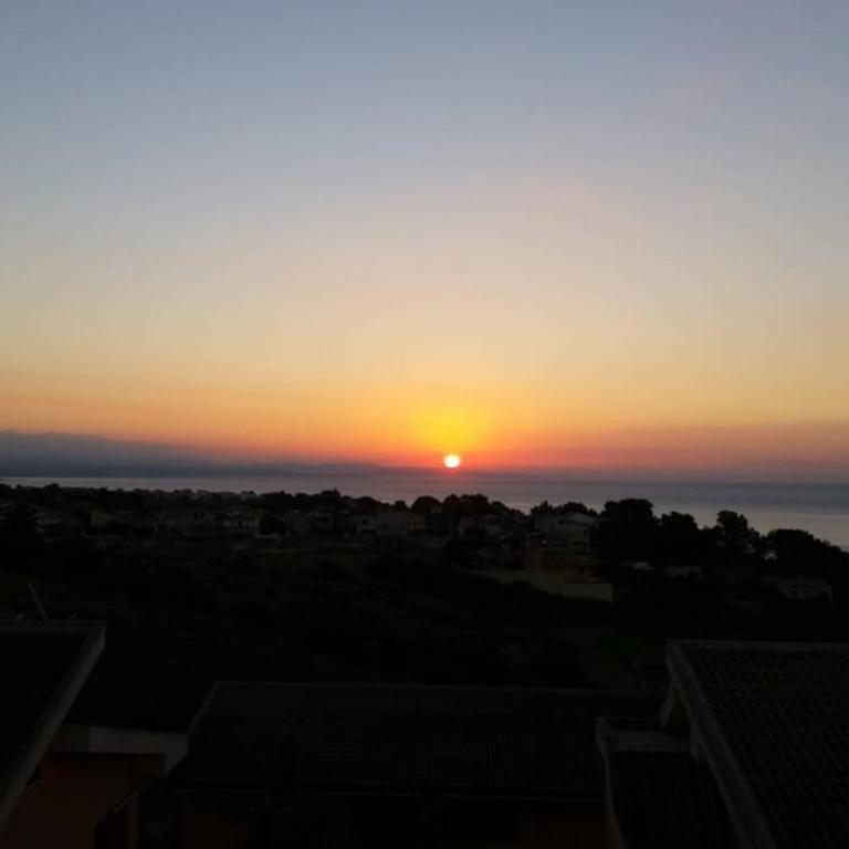 J M VILLA AL MARE CON VEDUTA SPETTACOLARE - Three-Bedroom House - 23