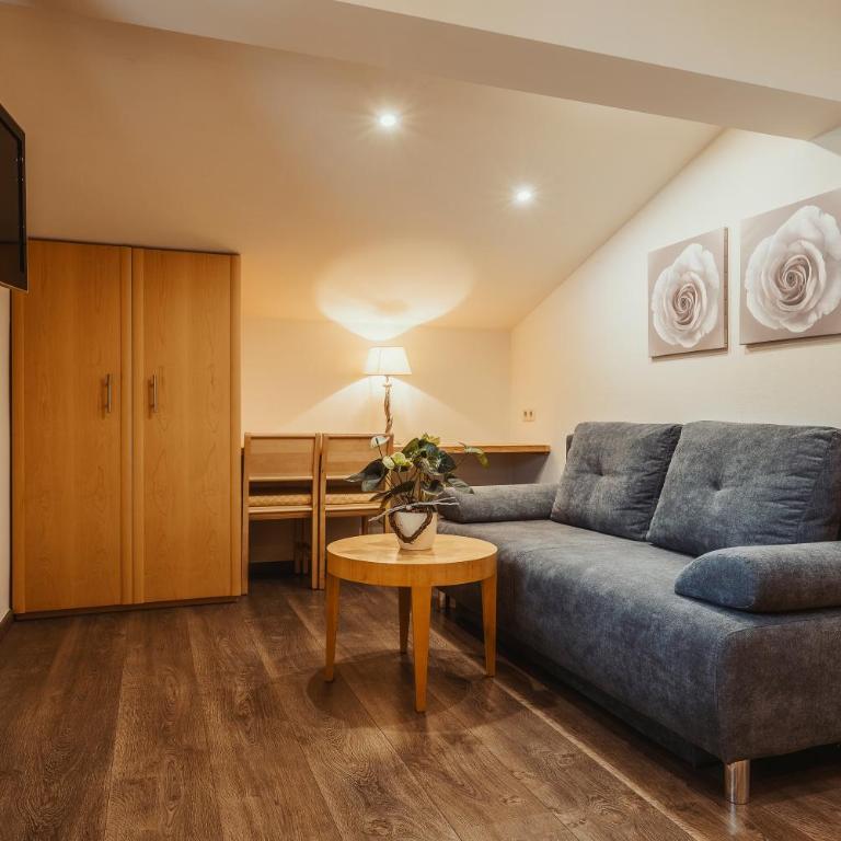 Gästehaus Eder - Two-Bedroom Apartment - 7