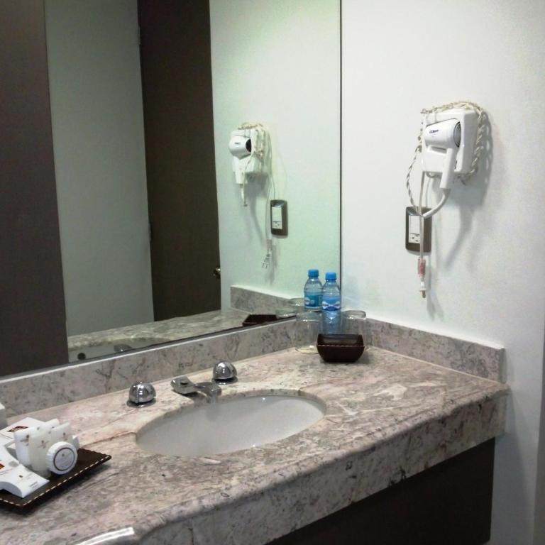 Hotel El Conquistador del Paseo de Montejo - Habitación Doble Executive - 15