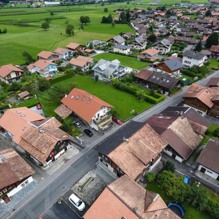 Swiss Holiday House - Haus mit 3 Schlafzimmern - 45