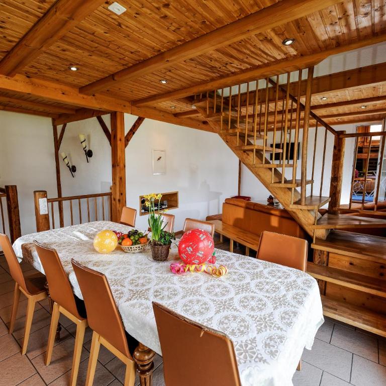 Swiss Holiday House - Haus mit 3 Schlafzimmern - 12