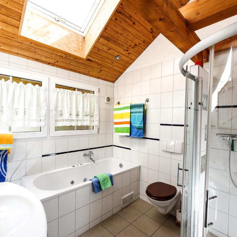 Swiss Holiday House - Haus mit 3 Schlafzimmern - 34