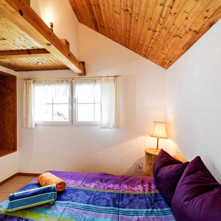 Swiss Holiday House - Haus mit 3 Schlafzimmern - 35