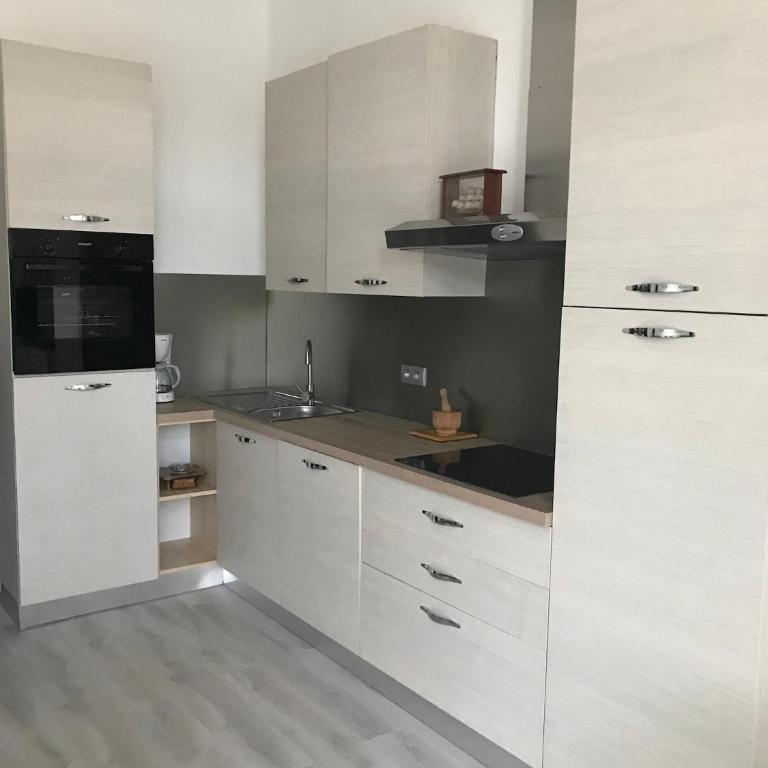 Appartement Terrasse dans Palace Centre ville - Appartement 1 Chambre - 10