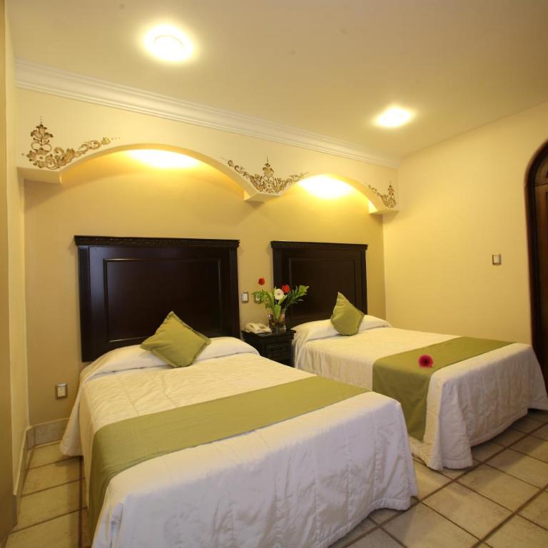 Hotel CasAntica - Habitación Doble - 2 camas dobles - 1