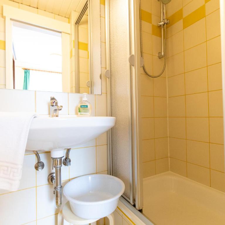 Gästehaus Pension Ria - Kleines Doppelzimmer - 3