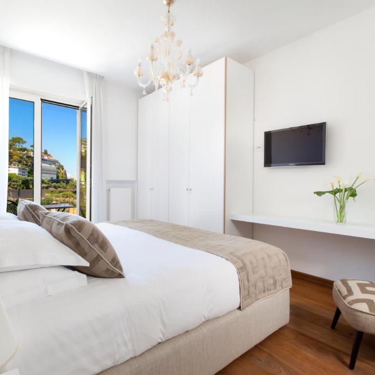 SorrentoVibes - Luxury Home Sea View & Jacuzzi in Sorrento centre - Appartamento con 3 Camere da Letto e Vista Mare - 14