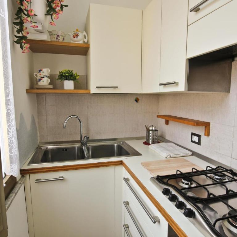 San Pietro's Home - Appartamento con 1 Camera da Letto - 4