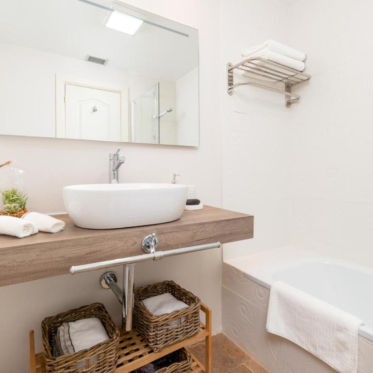 Fee4Me: First Line Luxury Apartment - Apartamento de 2 dormitorios - 16