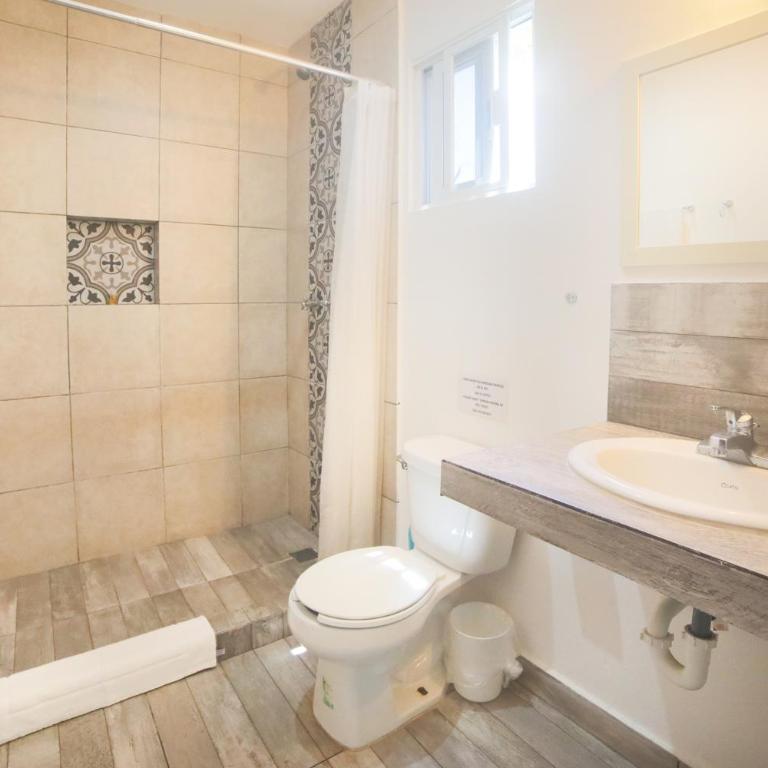 Almond Suites - One-Bedroom Apartment - 7