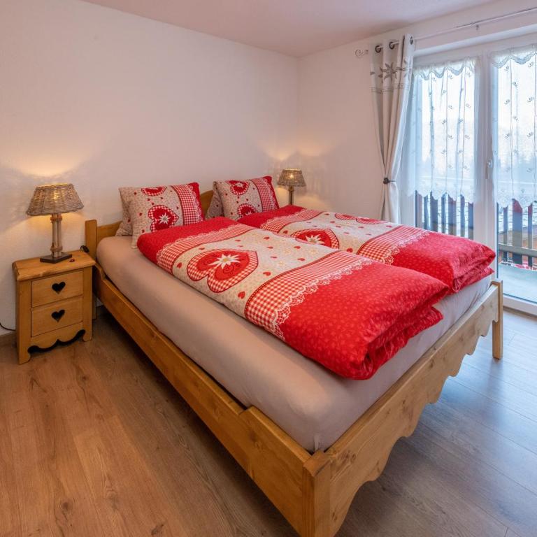 Touring Chez Georges - Two-Bedroom Apartment - 7