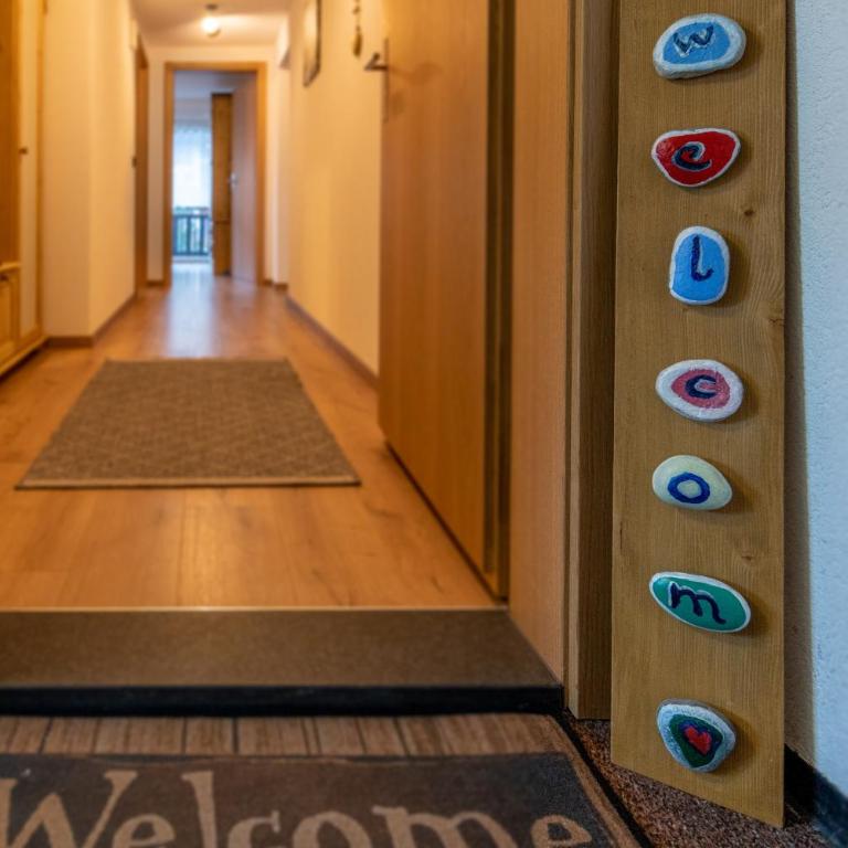 Touring Chez Georges - Two-Bedroom Apartment - 4