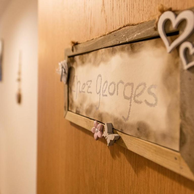 Touring Chez Georges - Two-Bedroom Apartment - 2