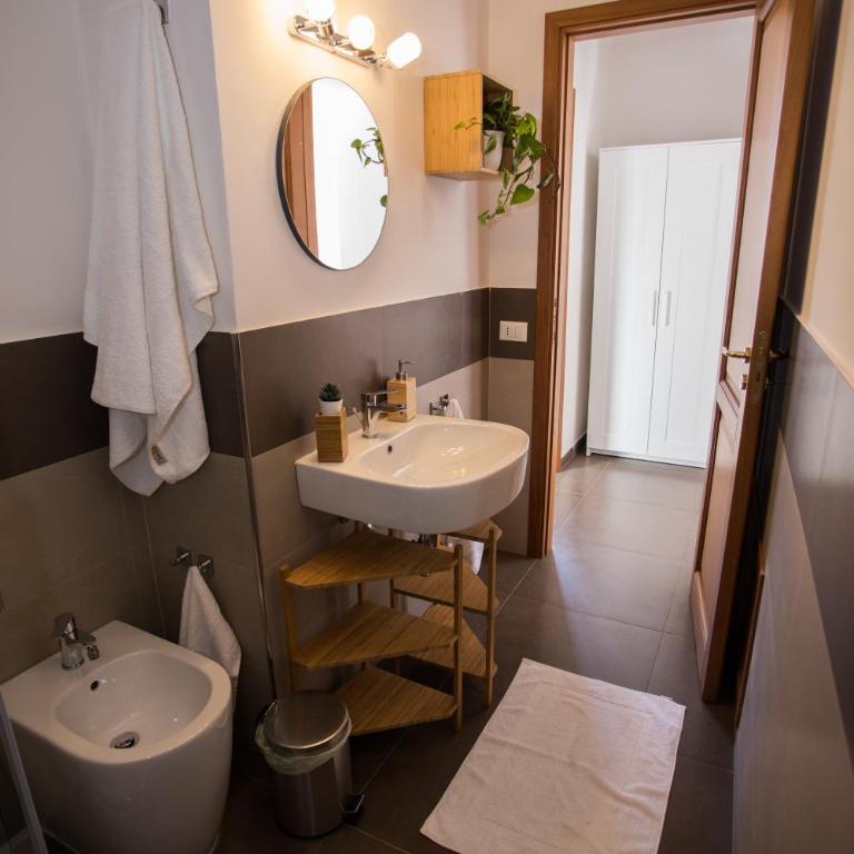 A Casa del Genio - Appartamento con 2 Camere da Letto - 11