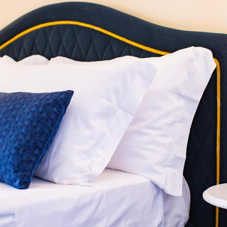 Hotel Stella - Deluxe Double Room with Balcony and Sea View - 8