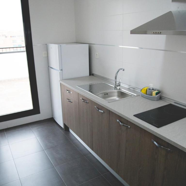 Be Free Granada - Two-Bedroom Apartment - 8