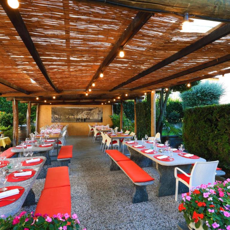 Osteria Ticino by Ketty & Tommy - Camera Matrimoniale/Doppia con Letti Singoli con Balcone e Vista Giardino - 2