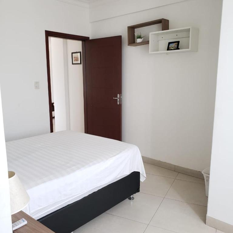 Edificio Las Palmas 3100 - Apartamento de 3 dormitorios - 2