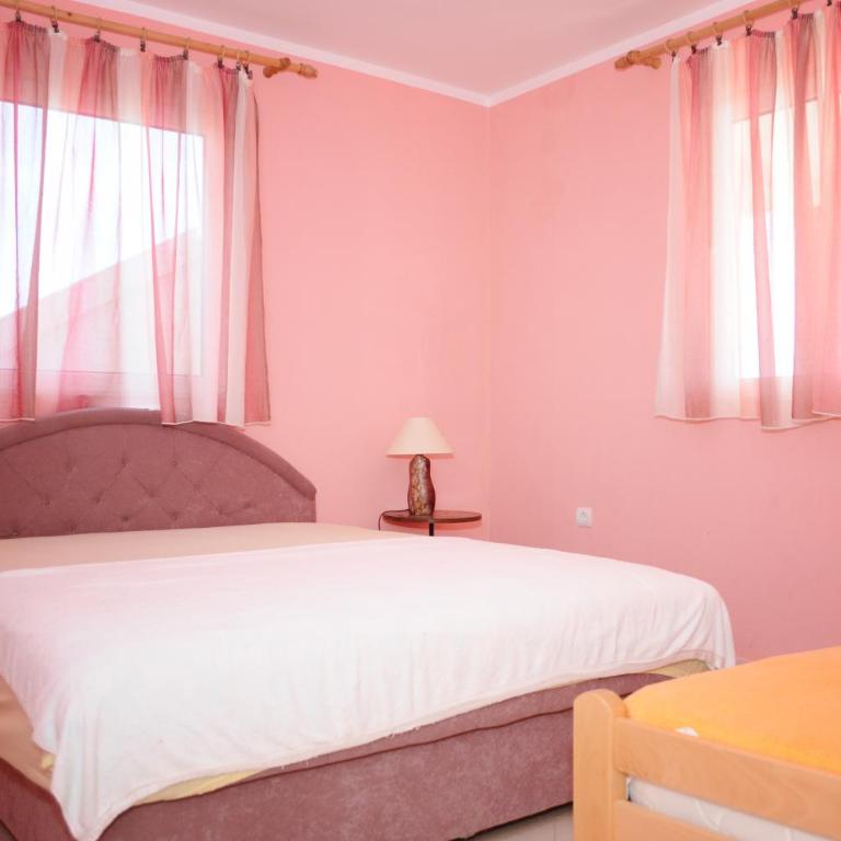 Apartments Trsteno 1 - Two-Bedroom Apartment with Terrace and Sea View - 3