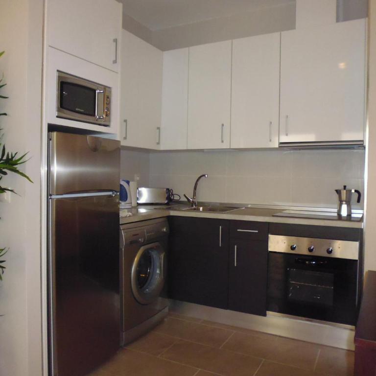 Apartamentos Pinar Málaga Centro - Carretería - Apartamento Confort - Biedmas 2 - 2
