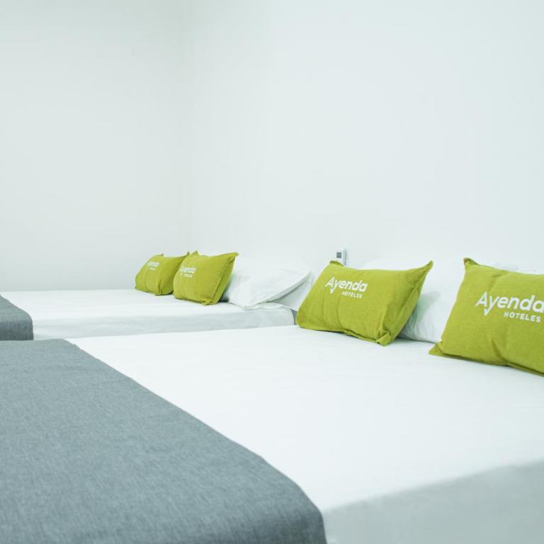Hotel Ayenda House Concepción 1317 - Habitación Cuádruple Estándar - 2