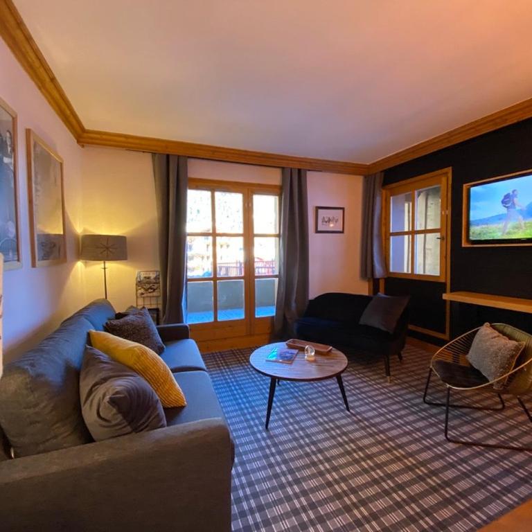 Appartement de Standing - ARC 1950 - 2 chambres - départ et retour à skis - Two-Bedroom Apartment - 4