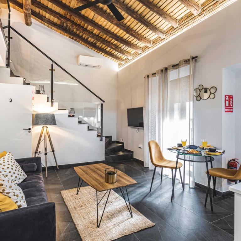 Apartamentos Cáceres Central Suites - Apartamento Dúplex - 1