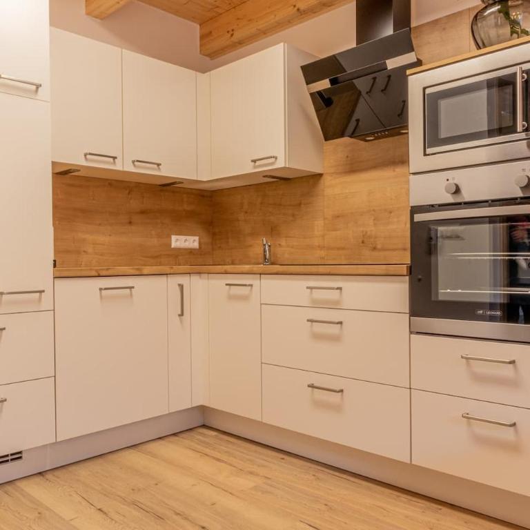 BergAufe Chalets Mallnitz Winter-Summer Benefits Many Extras Included - Chalet mit 3 Schlafzimmern - 5