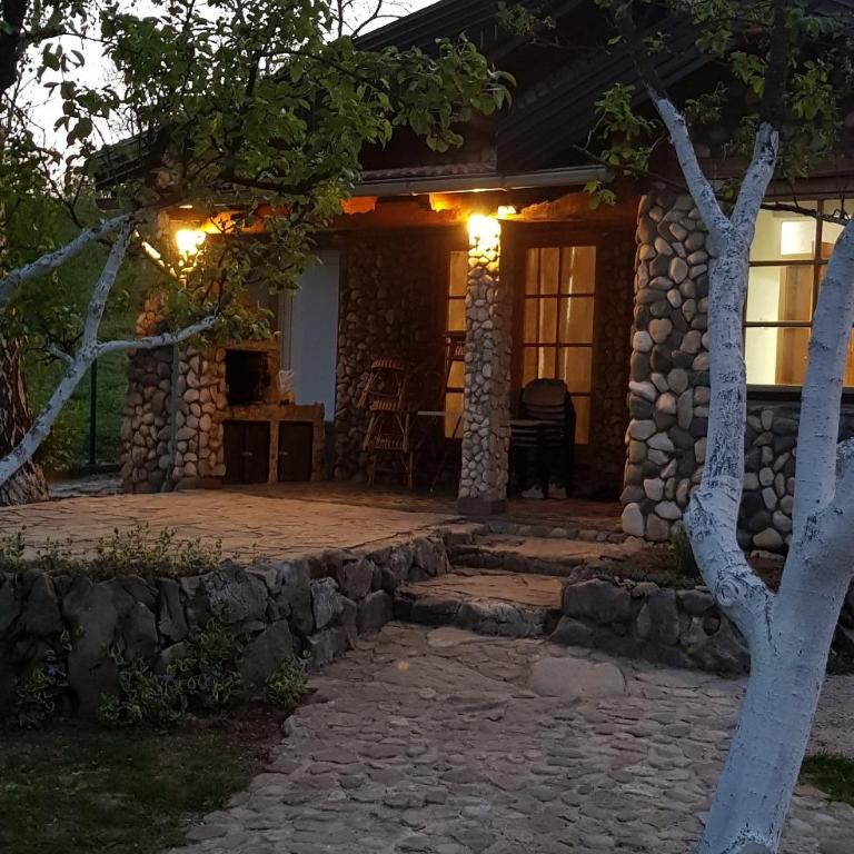 COUNTRY HOUSE - Two-Bedroom House - 3