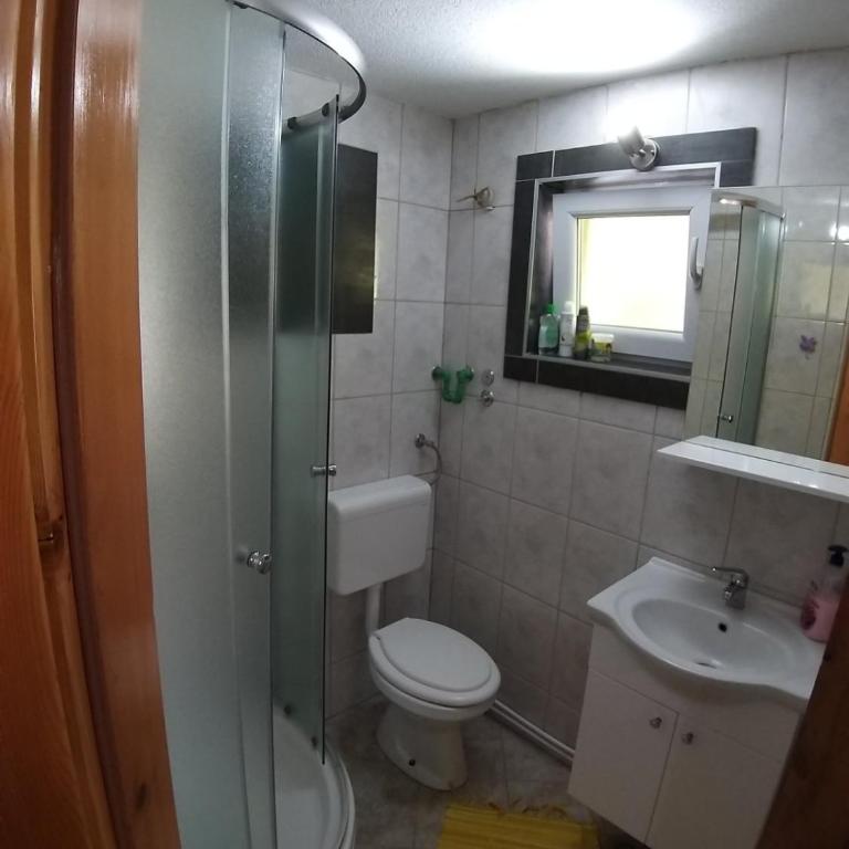 COUNTRY HOUSE - Two-Bedroom House - 21