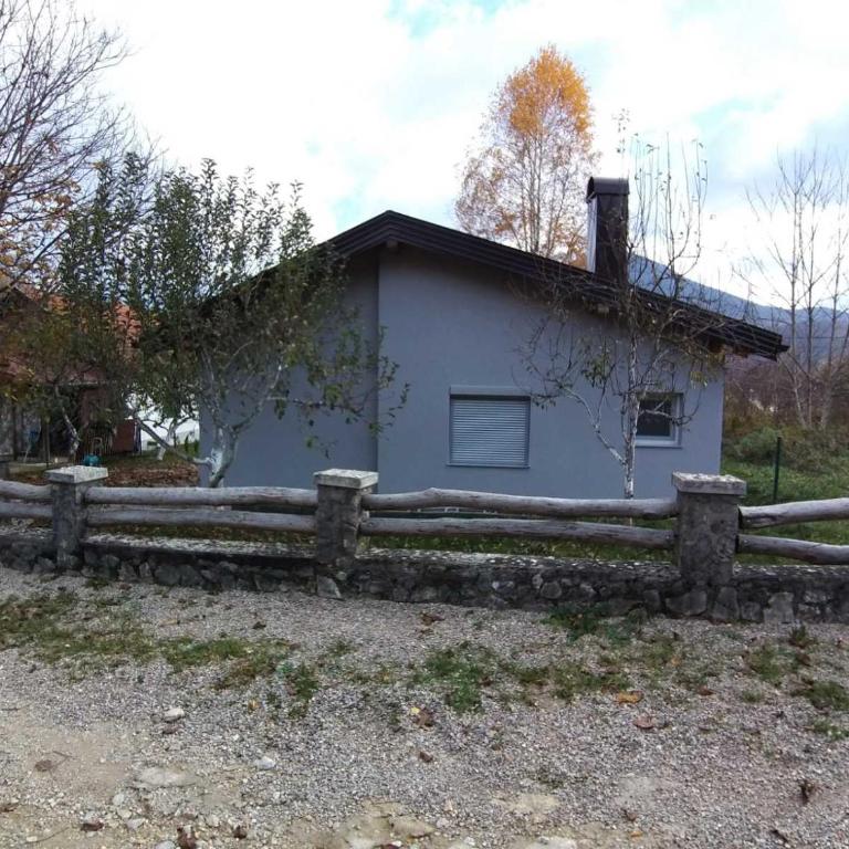 COUNTRY HOUSE - Two-Bedroom House - 22
