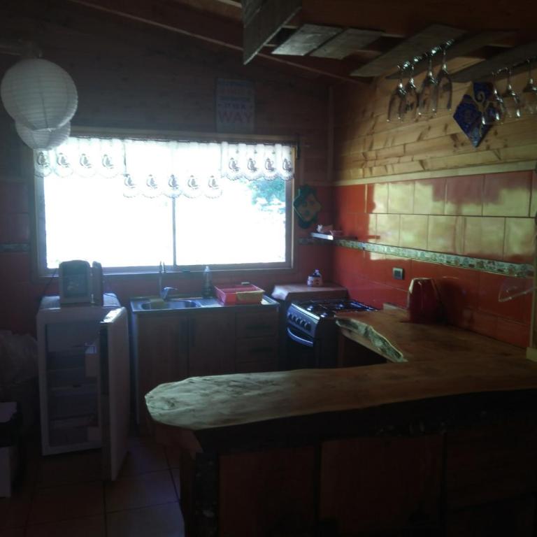 Cabañas Wualmapu " acceso sólo vehiculos tipo camioneta, jeep o SUV" - Habitación Familiar con terraza - 5