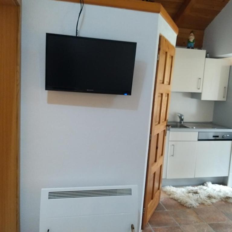 COUNTRY HOUSE - Two-Bedroom House - 12