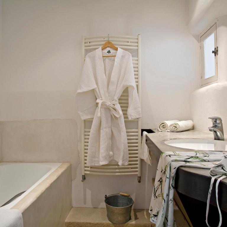 Lodge Sainte Helene Adult only - Chambre Double Supérieure avec Baignoire et Vue sur Lac - 4