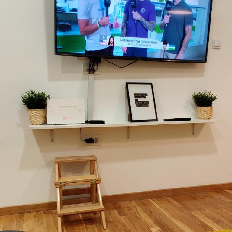 The Best 2-Bedroom Central Belgrade Apt - FREE private Parking - Apartman sa 3 Spavaće Sobe - 10