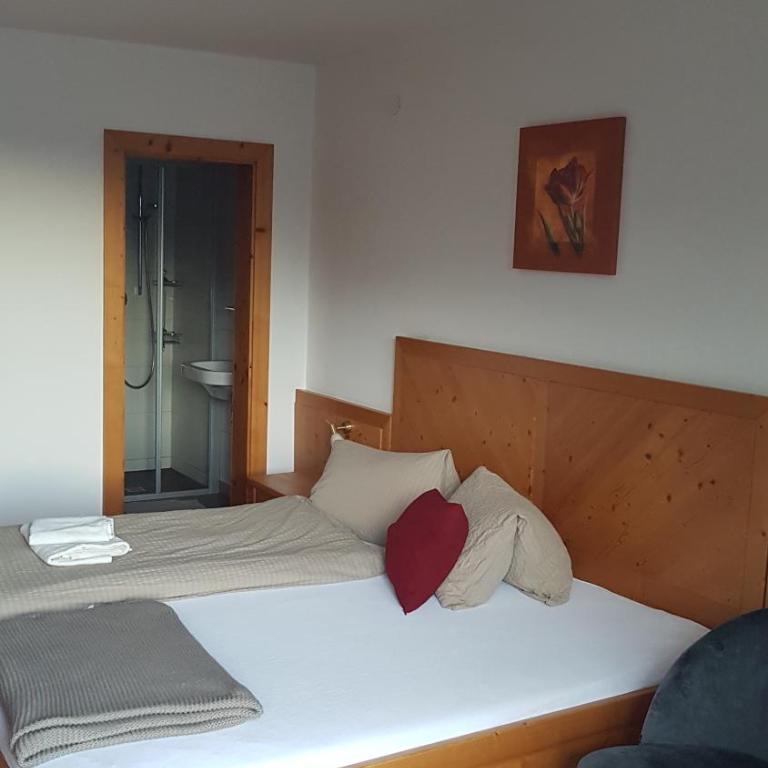 Gasthof und Panoramastellplatz Friedburg - Doppelzimmer - 7