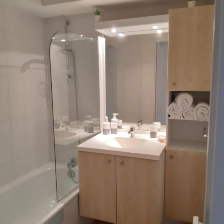 Appt 40m2 Résidence 3*** 10mn plages - Apartment mit 2 Schlafzimmern - 13