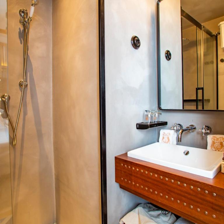 Hotel La Torre del Canonigo - Small Luxury Hotels - Habitación Doble Básica - 2