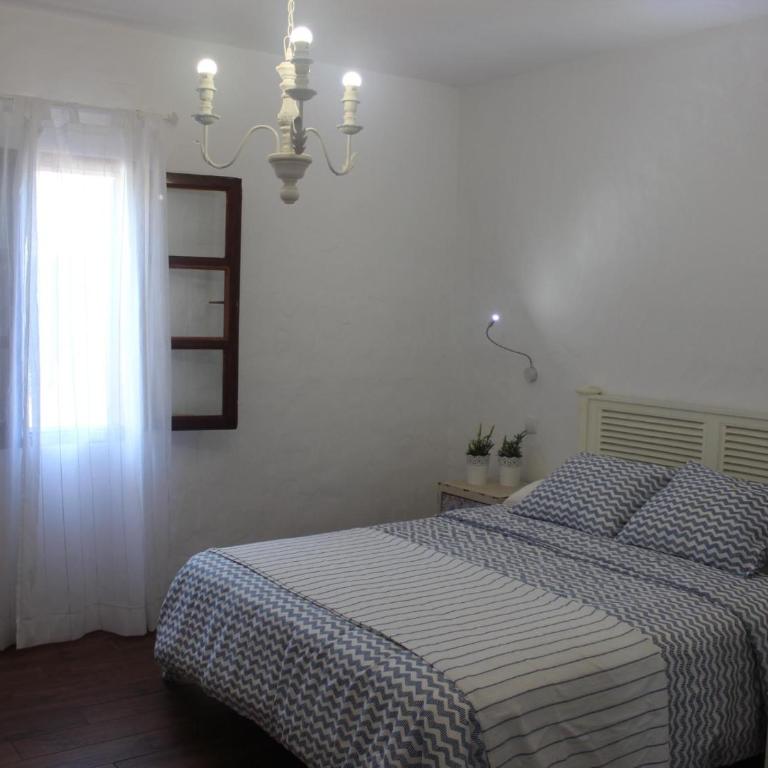 Villa La Charlatana - Two-Bedroom Villa - 32