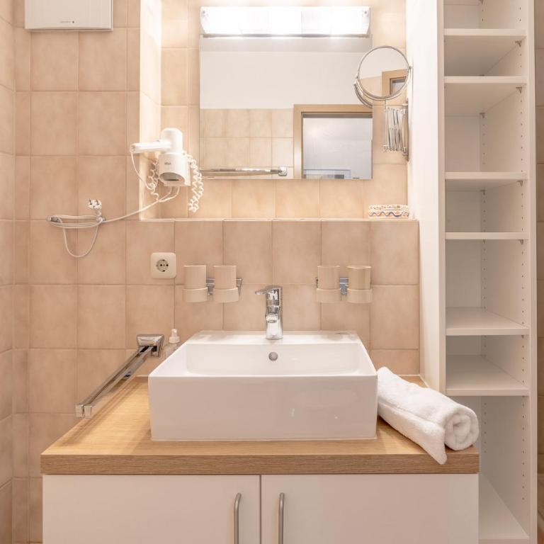Lueg Naus - Apartment - 3