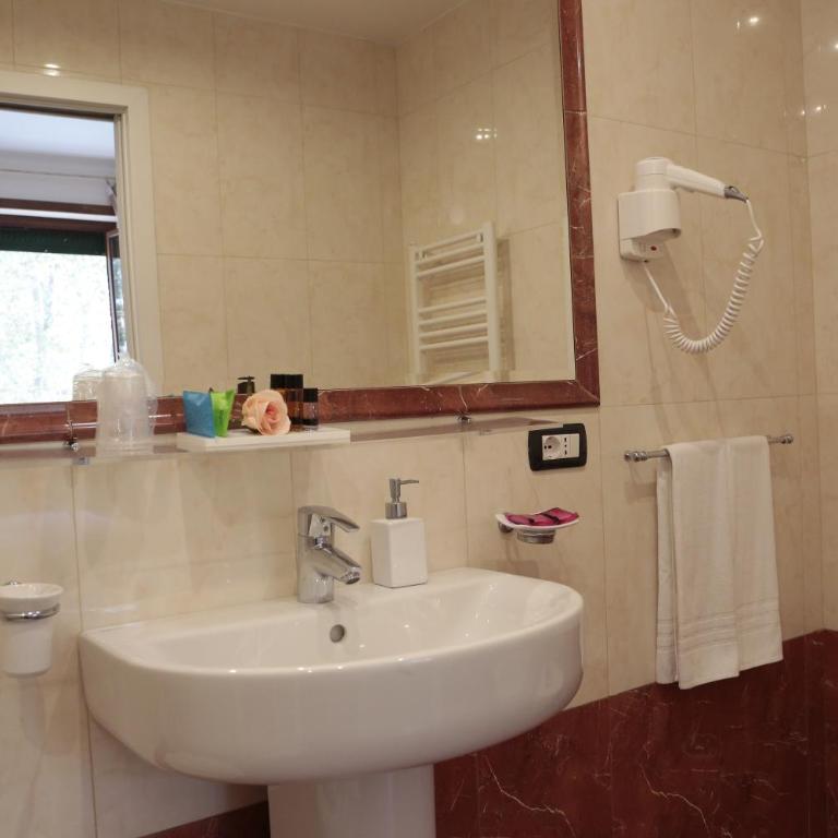 Residenza Delle Arti - Camera Tripla Comfort - 1